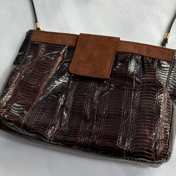J.Renee Handbags - 90’s J. Renee snakeskin purse clutch vintage